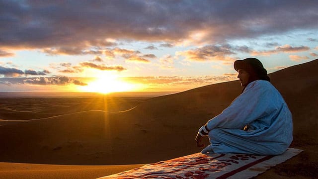 Una notte nel deserto del Sahara marocchino, è una delle avventure che maggiormente attira i turisti provenienti da tutto il mondo.