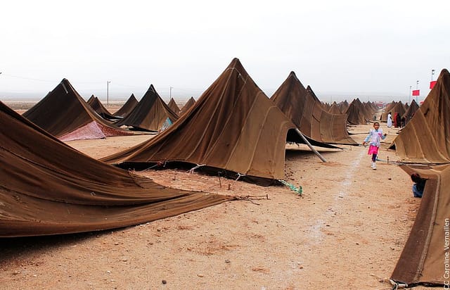 campo tendato beduino nella laguna di Chbika - tan tan - marocco