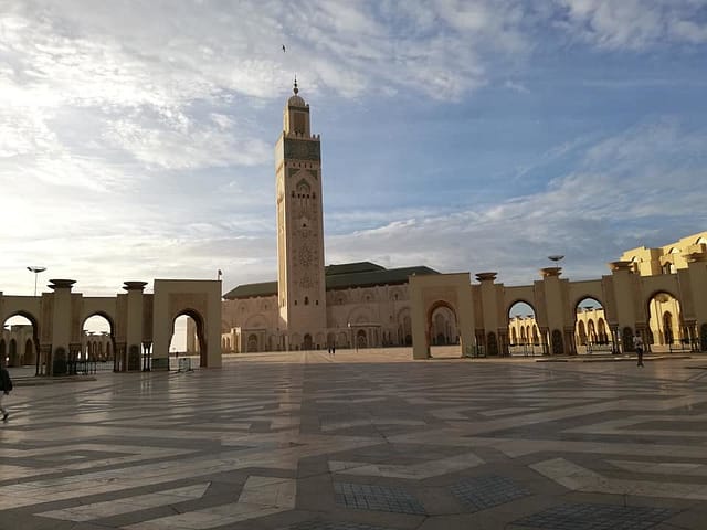 Casablanca, capitale economica del Regno marocchino, esempio emblematico del Marocco moderno. Storia di Casablanca, Dar el-Baida, in arabo