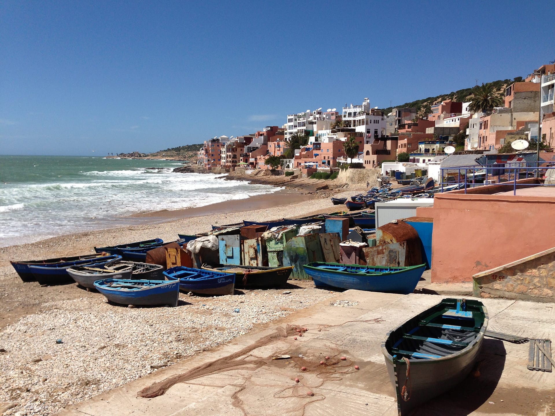 Taghazout, tranquillo villaggio di pescatori del sud-ovest del Marocco che si affaccia sull'Oceano Atlantico, a circa 16 km da Agadir.